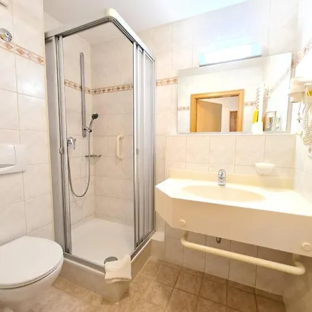 Thermenhotel Tannenhof - Ihr Wohlfuehl-hotel Hotel 4*