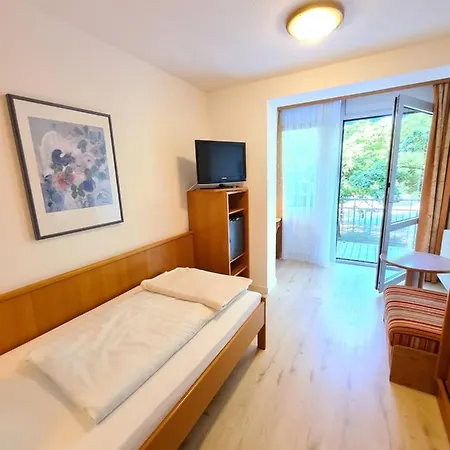 Thermenhotel Tannenhof - Ihr Wohlfuehl-hotel 4*