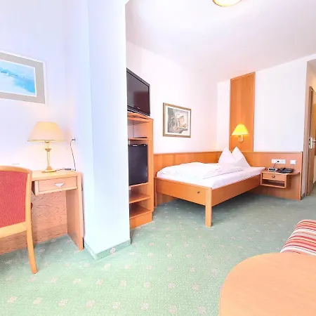 Thermenhotel Tannenhof - Ihr Wohlfuehl-hotel Szálloda Bad Füssing