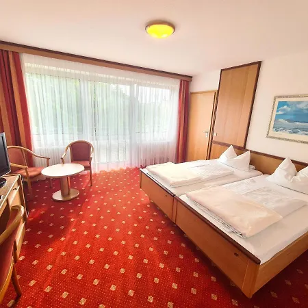 Szálloda Thermenhotel Tannenhof - Ihr Wohlfuehl-hotel 4*