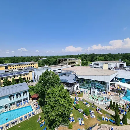 מלון Thermenhotel Tannenhof - Ihr Wohlfuehl-hotel