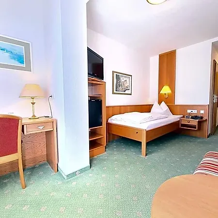 Thermenhotel Tannenhof - Ihr Wohlfuehl-hotel 4*
