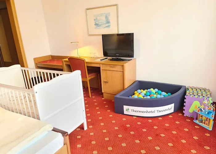 Thermenhotel Tannenhof - Ihr Wohlfuehl-hotel Hotell