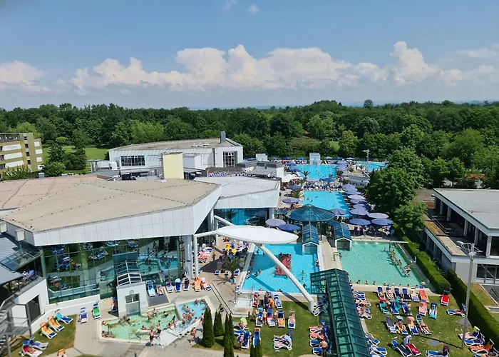 Thermenhotel Tannenhof - Ihr Wohlfuehl-hotel 4*