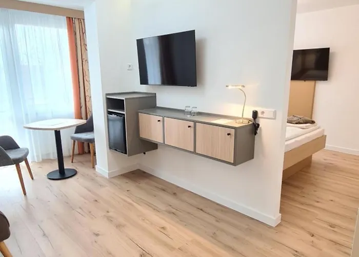 Thermenhotel Tannenhof - Ihr Wohlfuehl-hotel Hotell